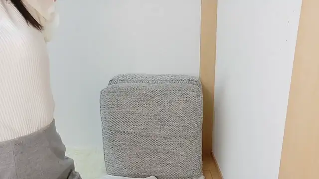 Snapshot of Hana-tan chatting on 7, 10, 2025 Hana-tan online show from 7, 10, 2025