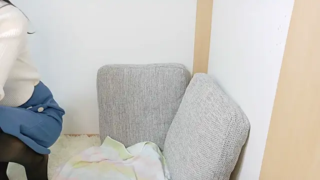 Snapshot of Hana-tan chatting on 21, 12, 2025 Hana-tan online show from 21, 12, 2025