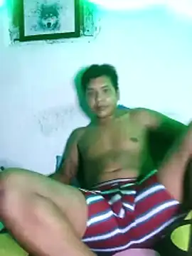 Snapshot of 628-andrew chatting on 3, 11, 2025 628-andrew online show from 3, 11, 2025