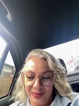 Snapshot of Aligoldbottom chatting on 8, 12, 2024 Aligoldbottom online show from 8, 12, 2024