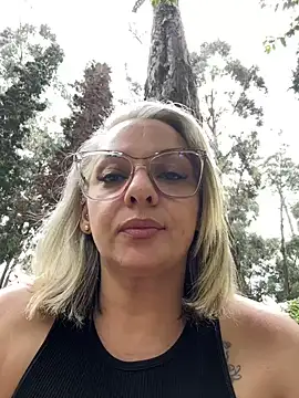 Snapshot of Aligoldbottom chatting on 15, 12, 2024 Aligoldbottom online show from 15, 12, 2024