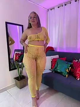 Snapshot of Aligoldbottom chatting on 28, 12, 2024 Aligoldbottom online show from 28, 12, 2024