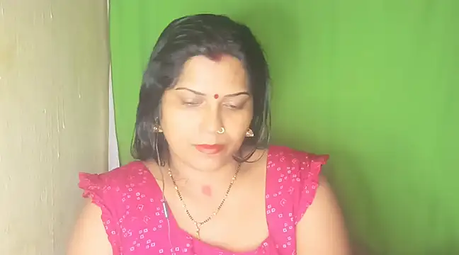Snapshot of mamoni91 chatting on 1, 1, 2025 mamoni91 online show from 1, 1, 2025