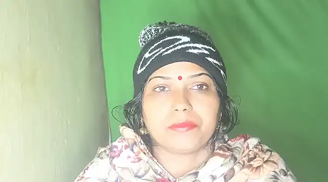 Snapshot of mamoni91 chatting on 5, 1, 2025 mamoni91 online show from 5, 1, 2025