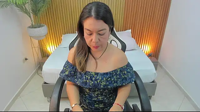 Snapshot of nahia_13 chatting on 12, 2, 2025 nahia 13 online show from 12, 2, 2025