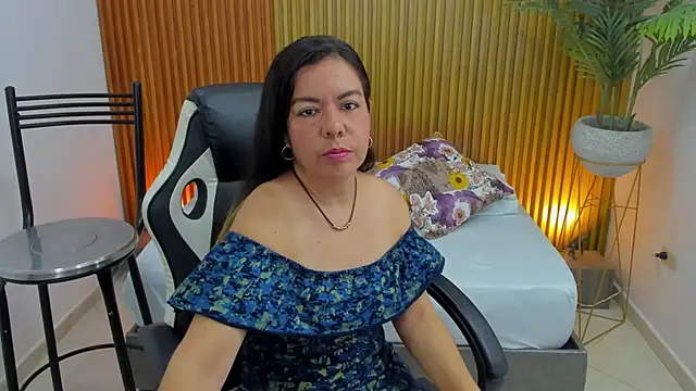 Snapshot of nahia_13 chatting on 25, 2, 2025 nahia 13 online show from 25, 2, 2025