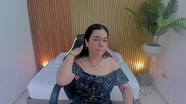 Snapshot of nahia_13 chatting on 13, 3, 2025 nahia 13 online show from 13, 3, 2025
