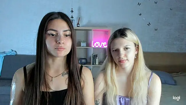Snapshot of ShySonya chatting on 20, 12, 2024 ShySonya online show from 20, 12, 2024