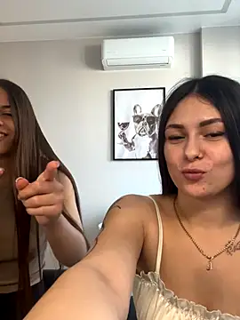 Snapshot of ShySonya chatting on 15, 11, 2025 ShySonya online show from 15, 11, 2025