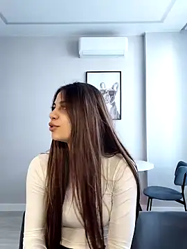 Snapshot of ShySonya chatting on 17, 11, 2025 ShySonya online show from 17, 11, 2025