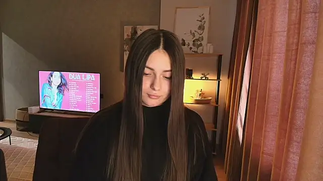 Snapshot of ShySonya chatting on 1, 12, 2025 ShySonya online show from 1, 12, 2025