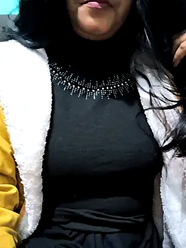 Snapshot of NEETU-89 chatting on 20, 1, 2025 NEETU-89 online show from 20, 1, 2025