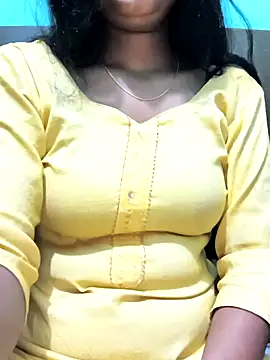 Snapshot of NEETU-89 chatting on 5, 2, 2025 NEETU-89 online show from 5, 2, 2025