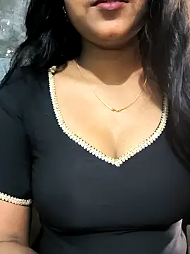 Snapshot of NEETU-89 chatting on 23, 2, 2025 NEETU-89 online show from 23, 2, 2025