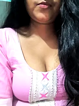 Snapshot of NEETU-89 chatting on 21, 9, 2025 NEETU-89 online show from 21, 9, 2025