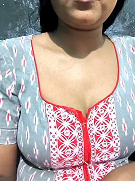 Snapshot of NEETU-89 chatting on 30, 9, 2025 NEETU-89 online show from 30, 9, 2025