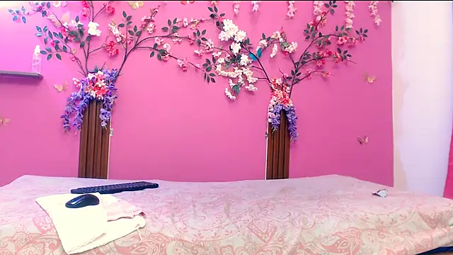 Snapshot of analdeepalejandra18 chatting on 28, 9, 2025 analdeepalejandra18 online show from 28, 9, 2025