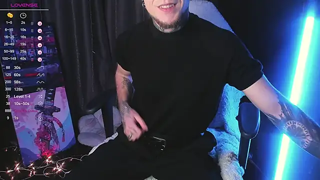 Badrabbitt  online show from 17, 12, 2024