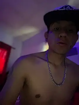 oiram27 online show from 17, 4, 2026