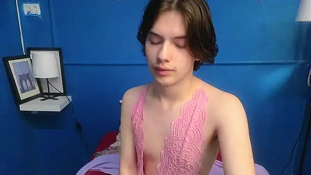 Snapshot of Angel_shiny chatting on 15, 2, 2025 Angel shiny online show from 15, 2, 2025