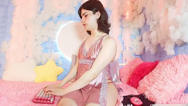 Snapshot of Angel_shiny chatting on 15, 11, 2025 Angel shiny online show from 15, 11, 2025