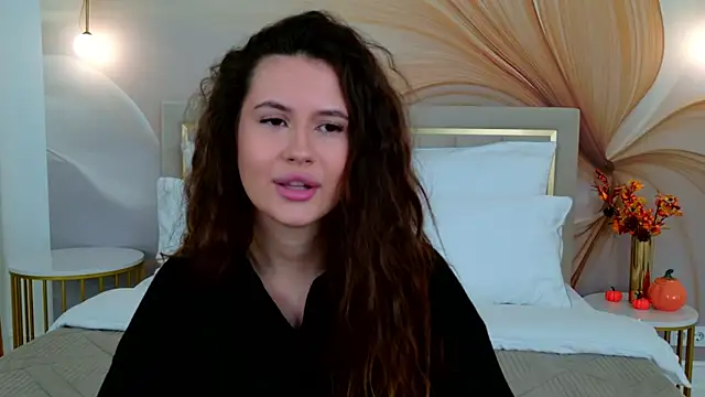 milaleoneli online show from 4, 11, 2025