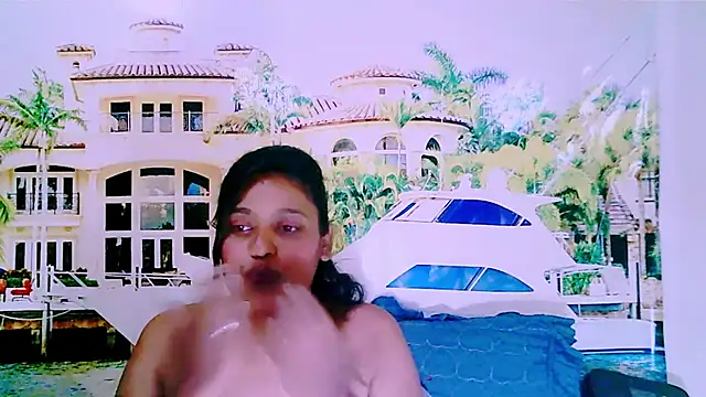 Snapshot of IndianYummy chatting on 12, 12, 2024 IndianYummy online show from 12, 12, 2024