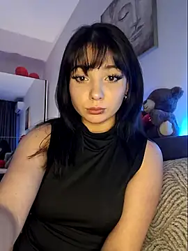 AveryWillow online show from 20, 2, 2025