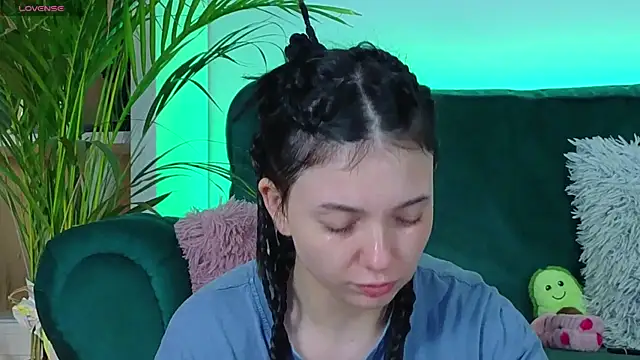 AveryWillow online show from 21, 10, 2025