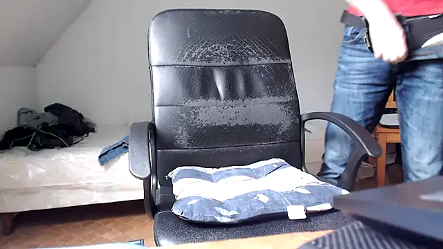 Snapshot of SteveStiffbone chatting on 16, 2, 2025 SteveStiffbone online show from 16, 2, 2025