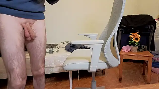 Snapshot of SteveStiffbone chatting on 21, 10, 2025 SteveStiffbone online show from 21, 10, 2025