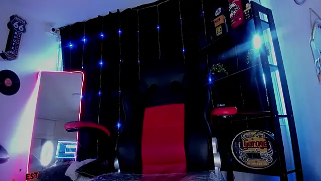 Snapshot of the_beast_master_ chatting on 3, 12, 2025 the beast master online show from 3, 12, 2025