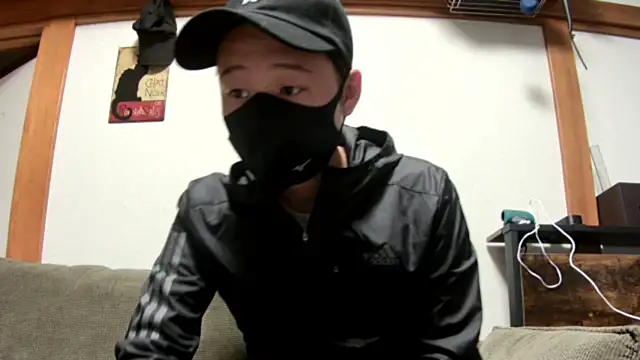 Snapshot of tuki_fu chatting on 9, 12, 2024 tuki fu online show from 9, 12, 2024