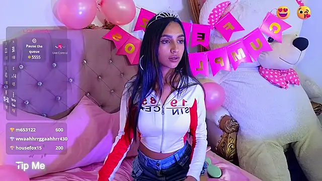 Snapshot of Jazmin_tay chatting on 13, 1, 2025 Jazmin tay online show from 13, 1, 2025