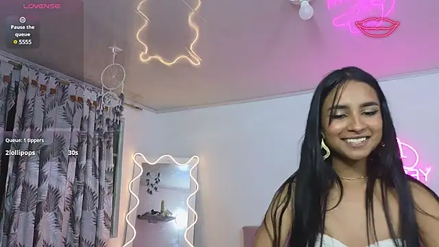 Snapshot of Jazmin_tay chatting on 25, 2, 2025 Jazmin tay online show from 25, 2, 2025