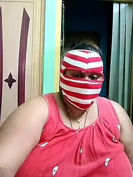 Snapshot of monaa chatting on 18, 4, 2026 monaa online show from 18, 4, 2026