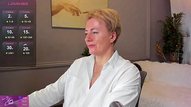 Nika Smit online show from 11, 1, 2025