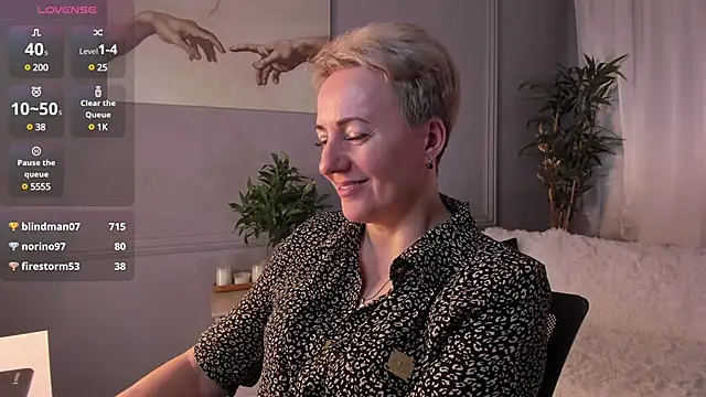 Nika Smit online show from 22, 3, 2025