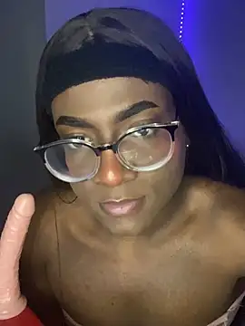 Snapshot of bigcrisblack chatting on 26, 12, 2024 bigcrisblack online show from 26, 12, 2024