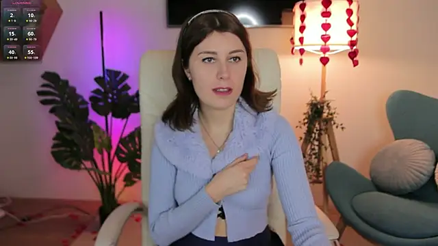 Snapshot of Hailey_Green chatting on 22, 2, 2025 Hailey Green online show from 22, 2, 2025