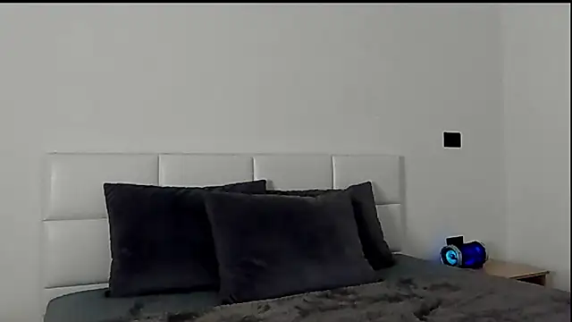 IvyKaelani online show from 22, 1, 2025