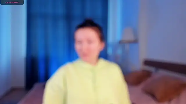 Snapshot of VickieVici chatting on 8, 12, 2024 VickieVici online show from 8, 12, 2024