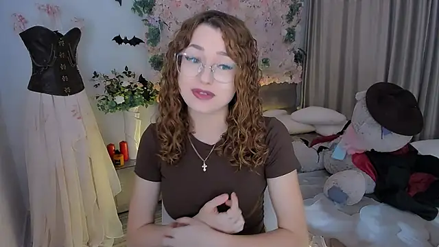 SereneFlame online show from 3, 11, 2025