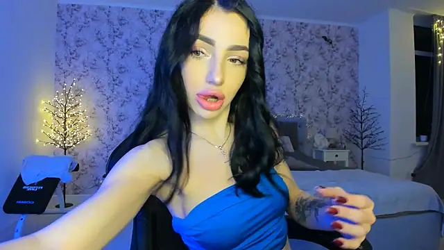 NancyLovee  online show from 17, 12, 2025