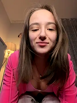 Snapshot of EmilyWi_ chatting on 22, 12, 2025 EmilyWi online show from 22, 12, 2025