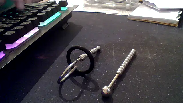 Snapshot of scot2bu chatting on 11, 11, 2025 scot2bu online show from 11, 11, 2025