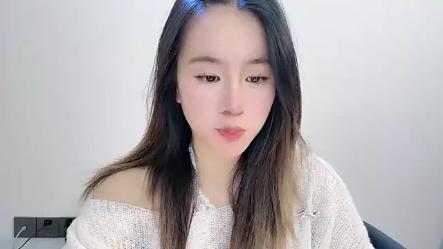 chloe-01 online show from 22, 12, 2025