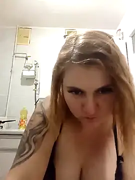 Snapshot of SckayilaGray chatting on 29, 11, 2025 SckayilaGray online show from 29, 11, 2025