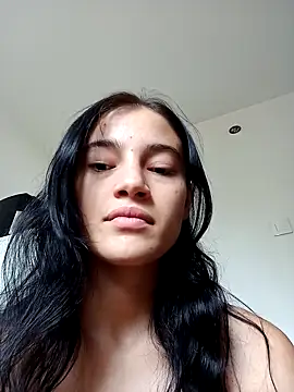 Virgin Pussy Love online show from 15, 9, 2025