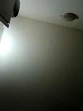 Virgin Pussy Love online show from 25, 2, 2026